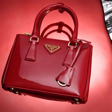 prada customer service canada|prada customer service usa.